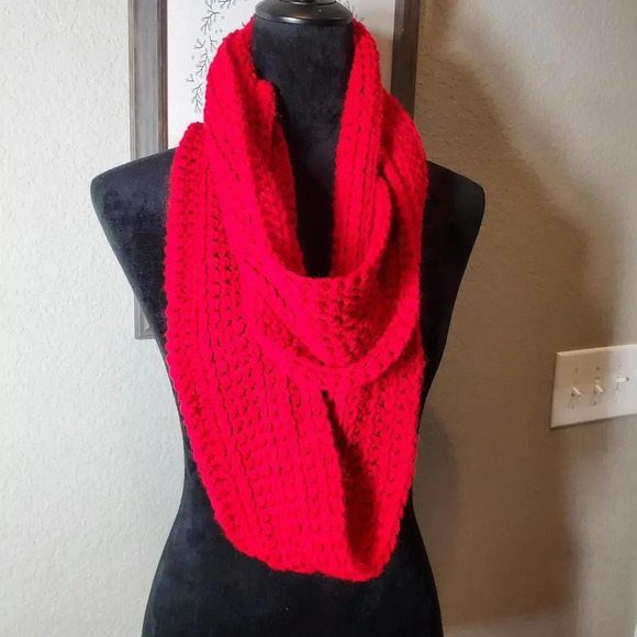 Handmade Crocheted Red Women's Winter Infinity Scarf - Picture 5 of 9
